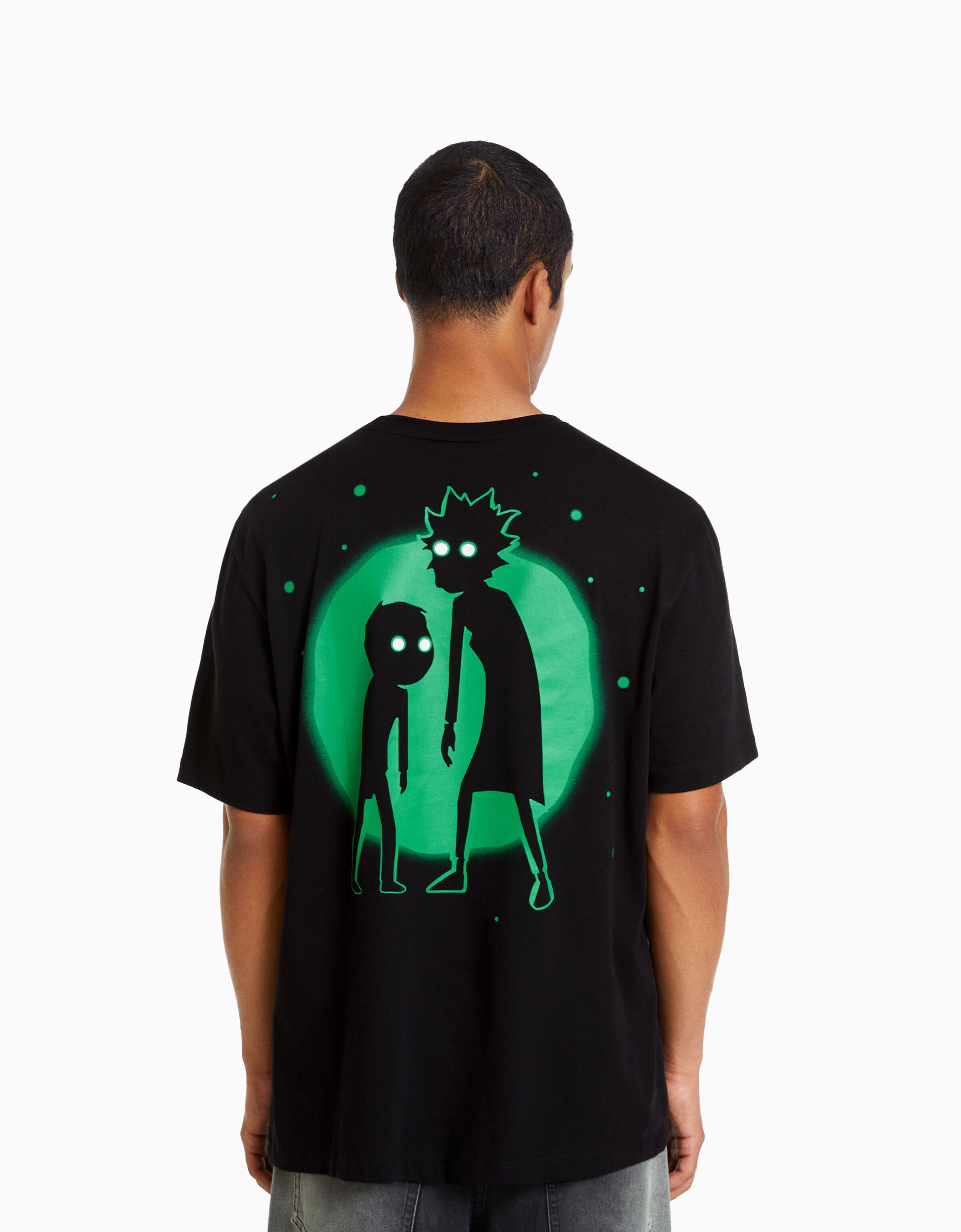 Rick Morty print regular fit short sleeve T shirt Men Bershka