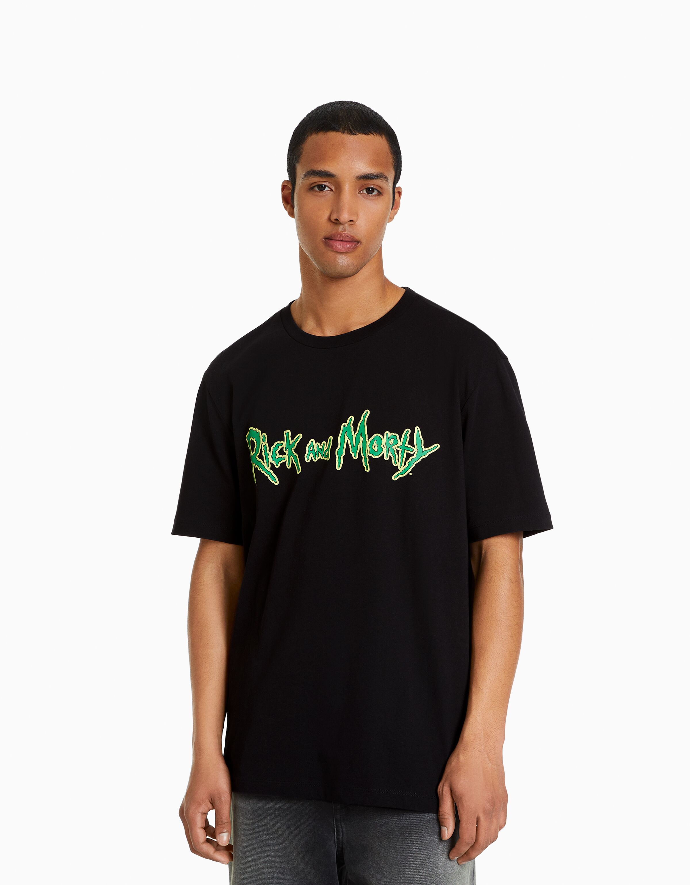 Rick Morty print regular fit short sleeve T shirt Men Bershka