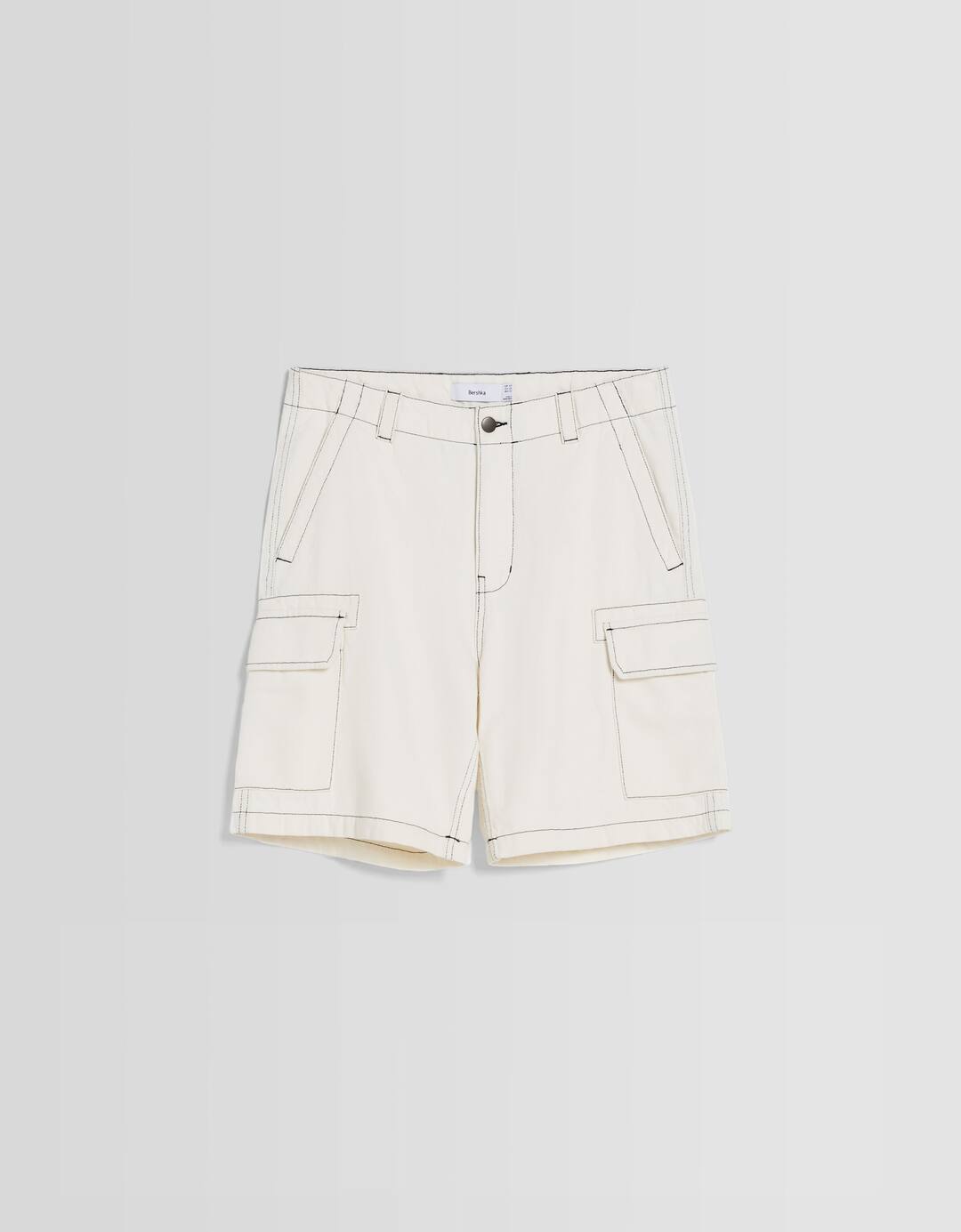 Contrast thread cargo Bermuda shorts
