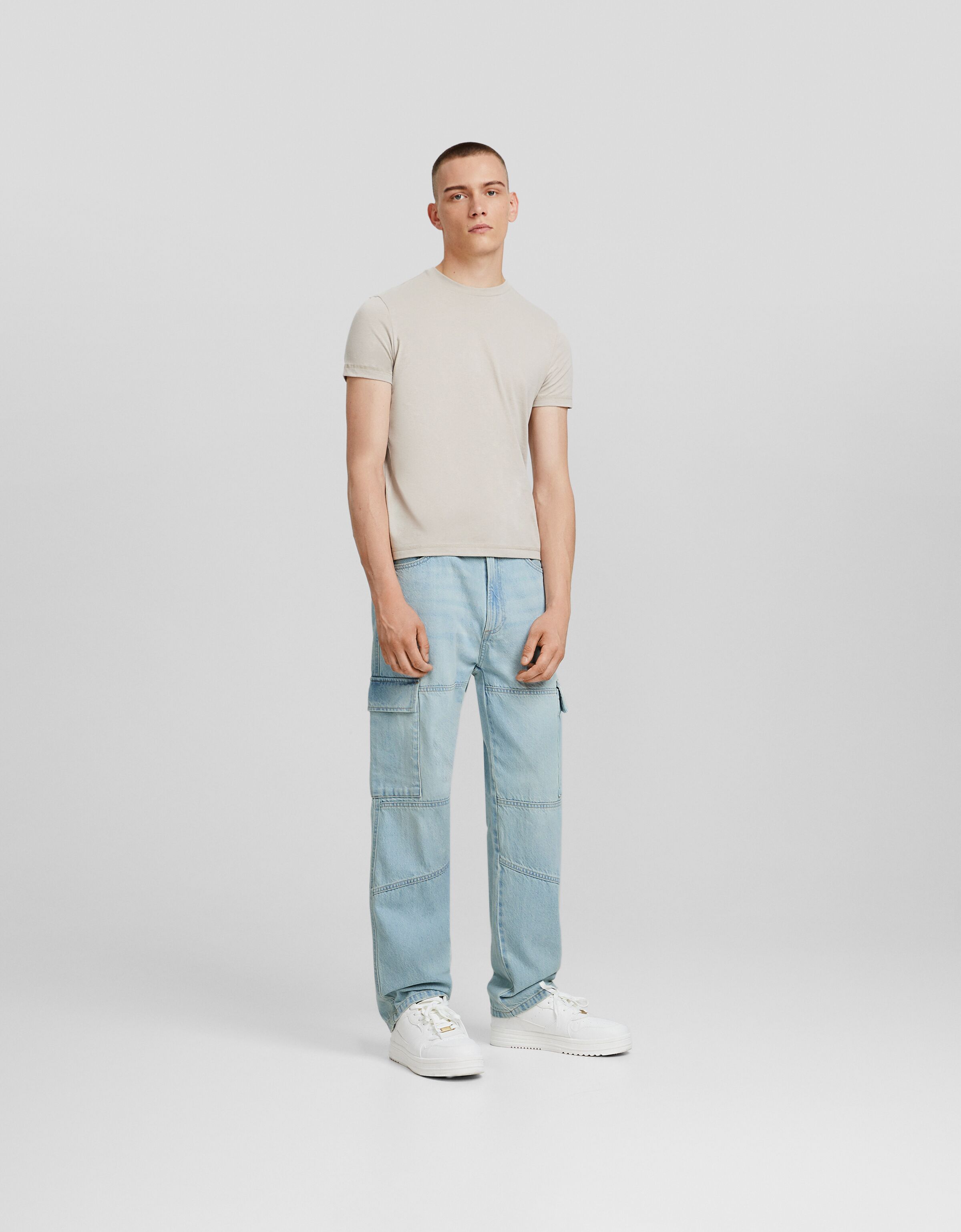Pantalones anchos online bershka