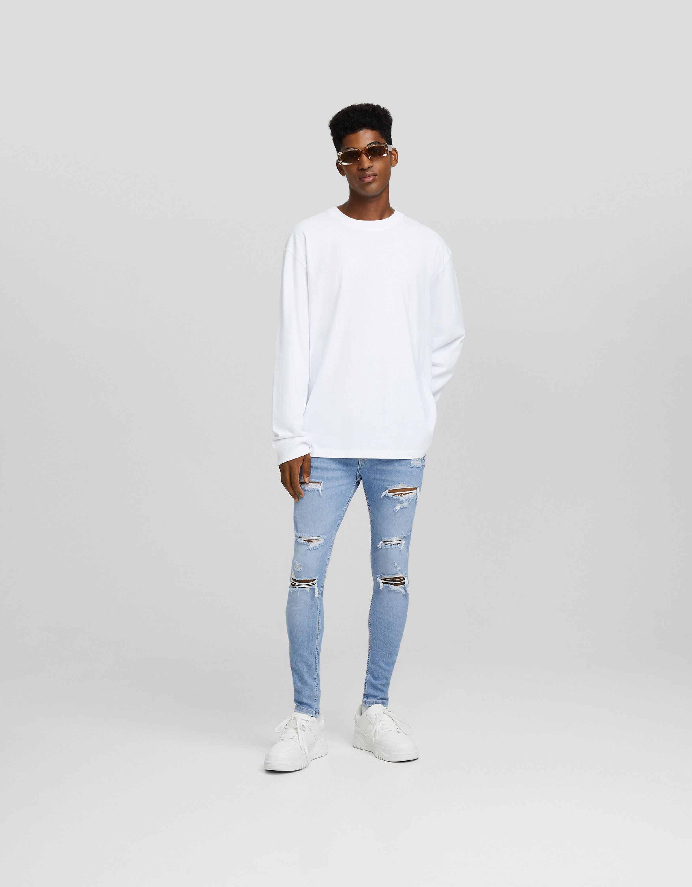 Coped this FoG inspired jeans from Bershka. Help me decide. Fit A or B? :  r/streetwear