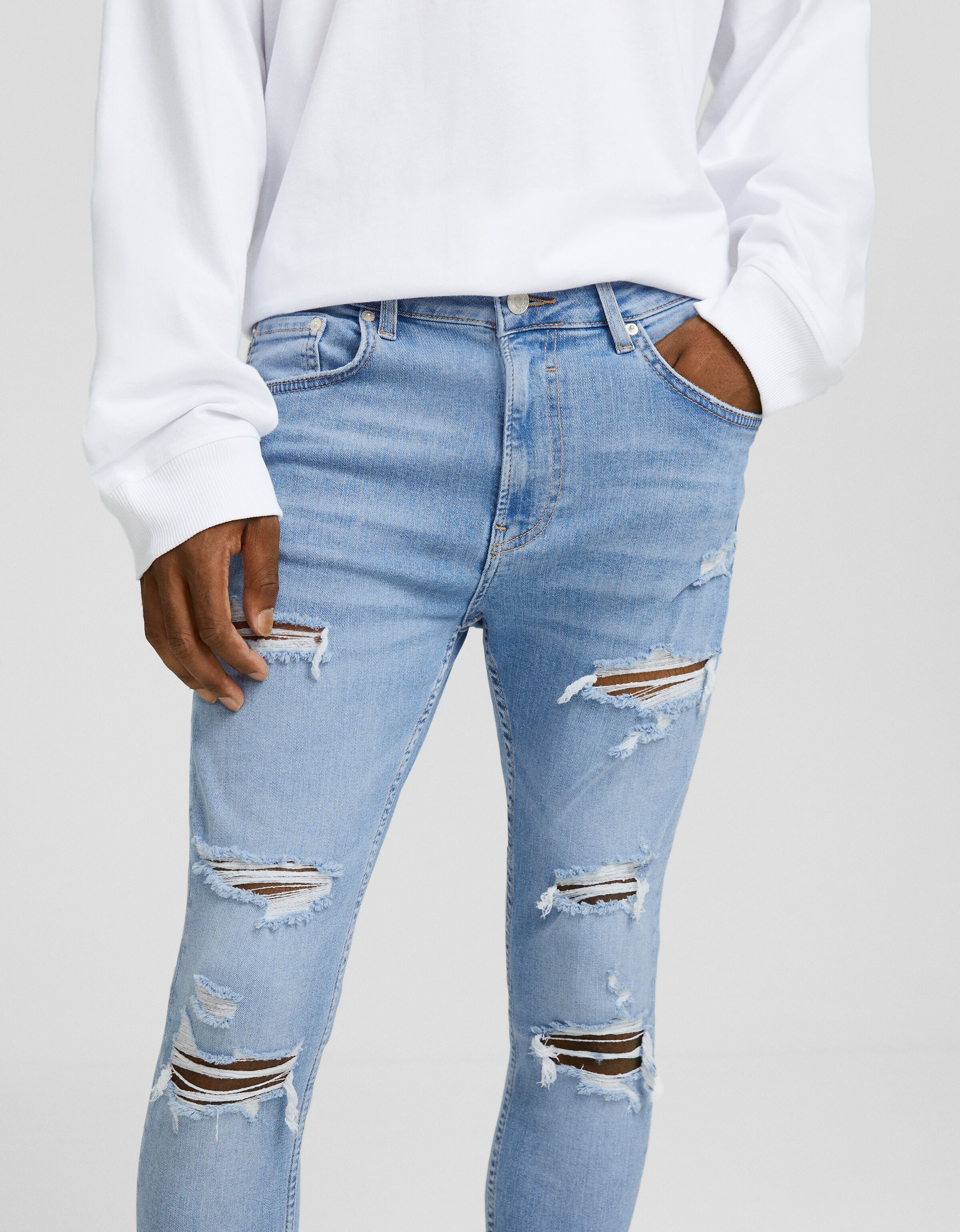 Super Skinny Ripped Jeans - Men | Bershka