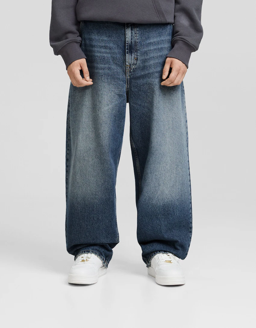 Ombord renhed hver Skater fit jeans med falmet effekt - Jeans - Herre | Bershka
