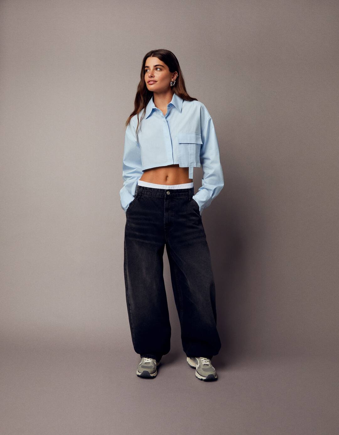 Kulutatud viimistlusega teksad, skater fit