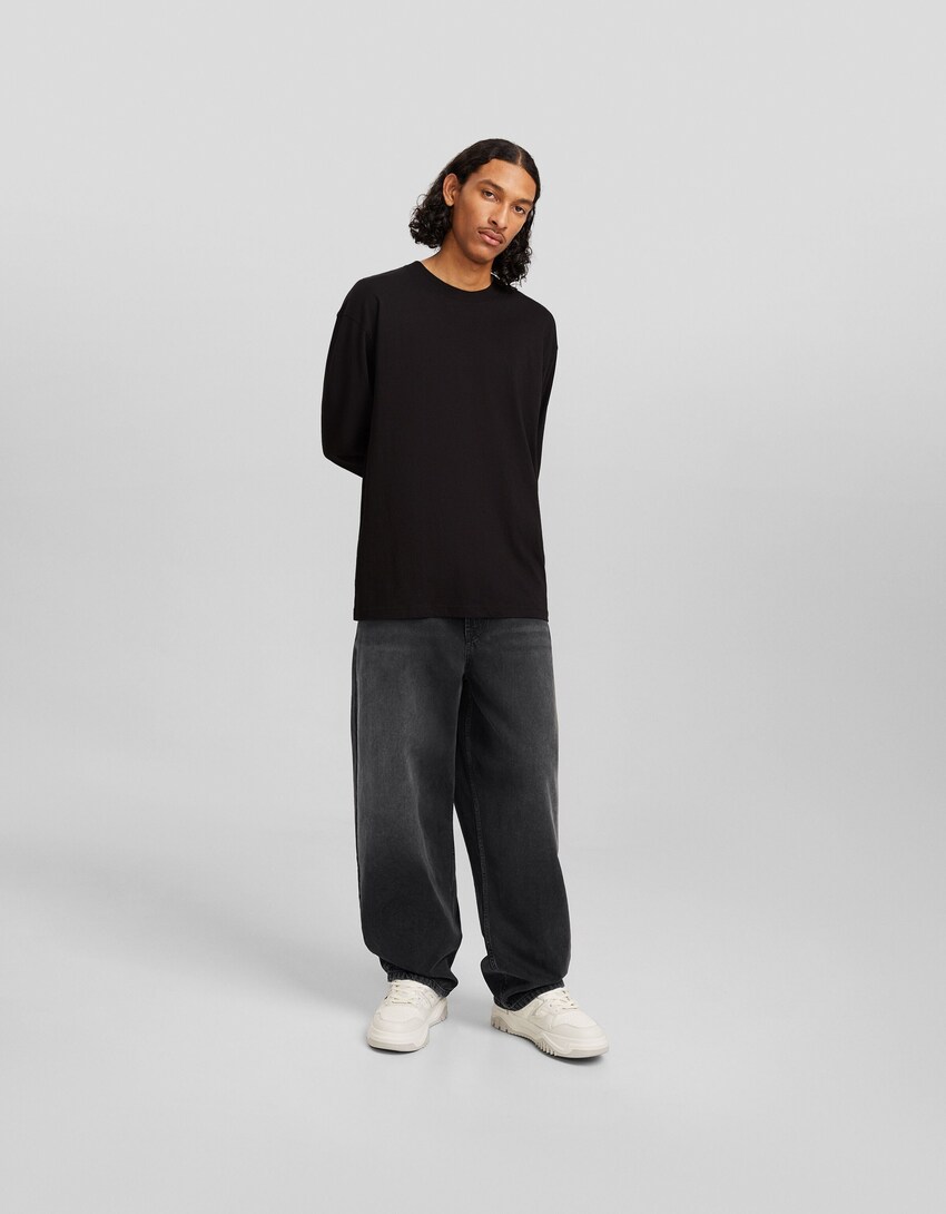 Faded-effect skater fit jeans-Black-0