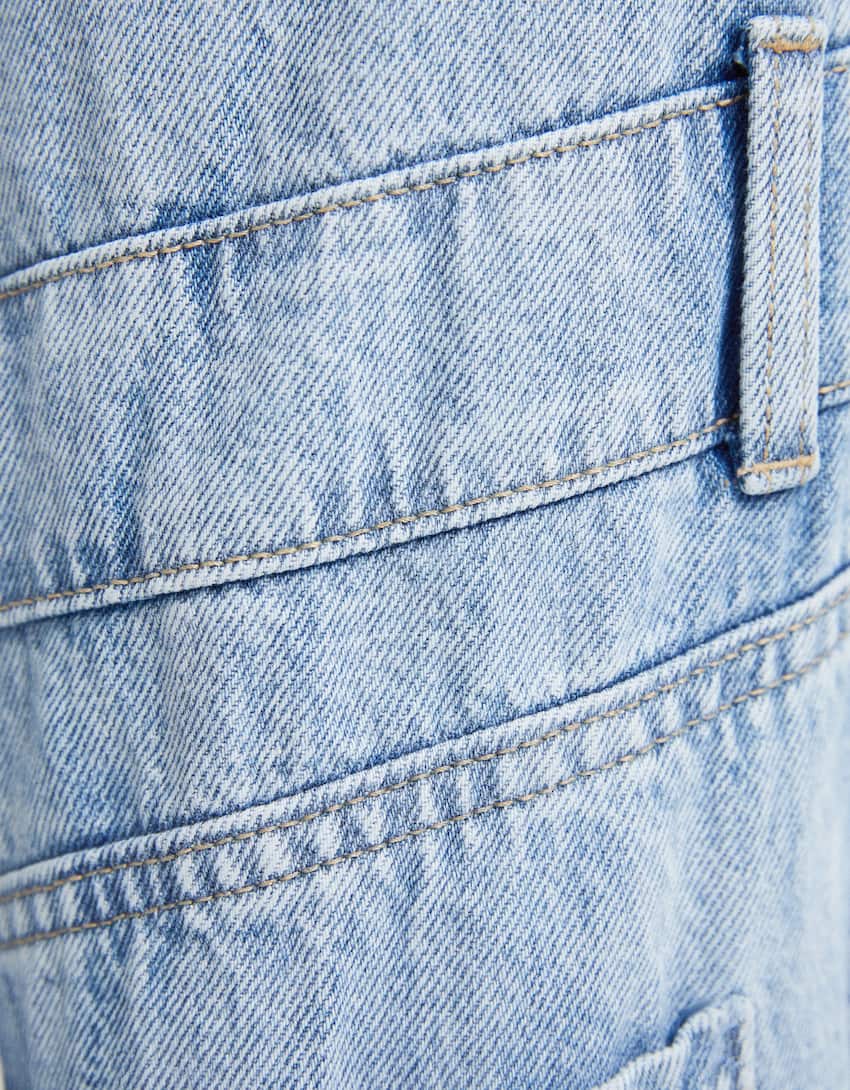 Baggy denim patch jeans - Men | Bershka