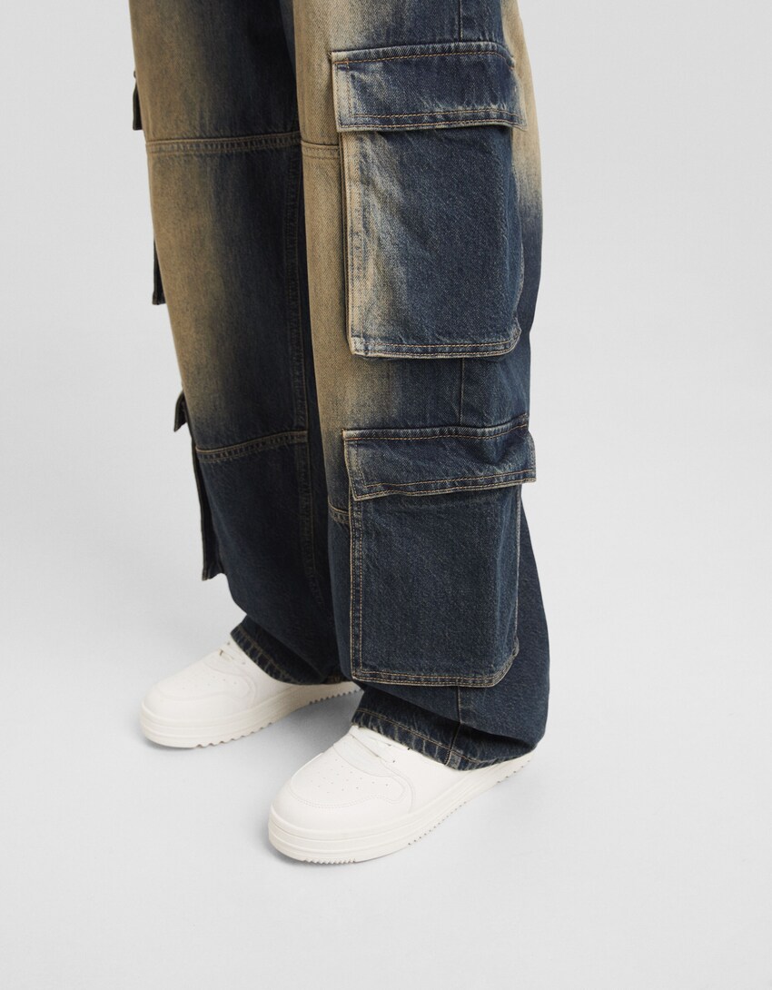 Baggy cargo jeans - Men | Bershka