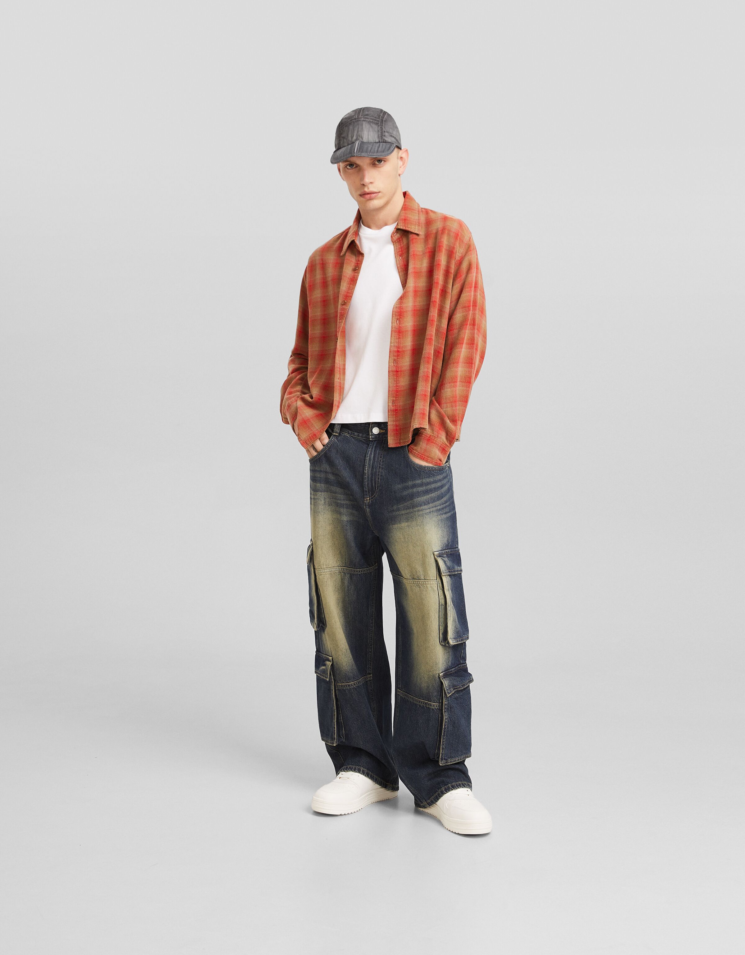 Cargo best sale jeans shirt