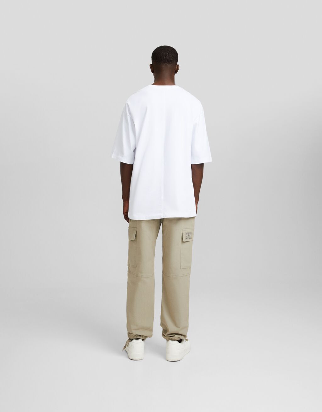 Adjustable wideleg cargo pants Men Bershka