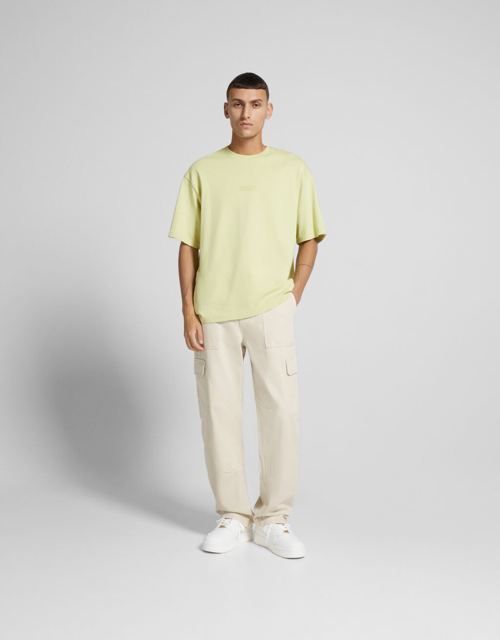 Bershka pantalon beige clearance