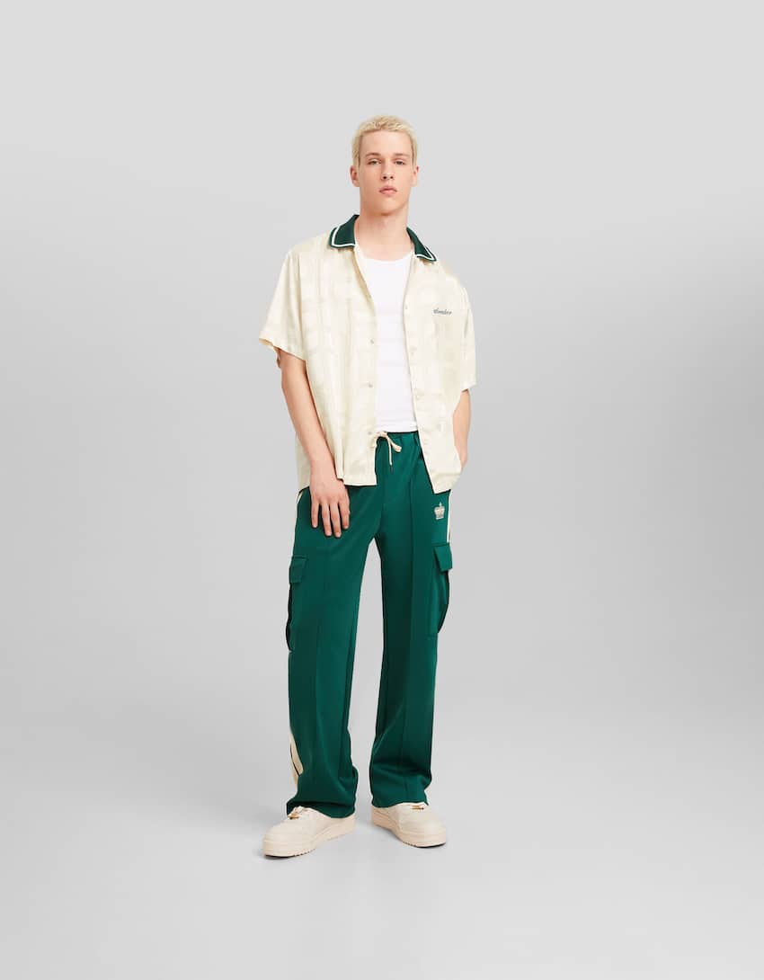 Wide-leg jogger cargo trousers-Green-0