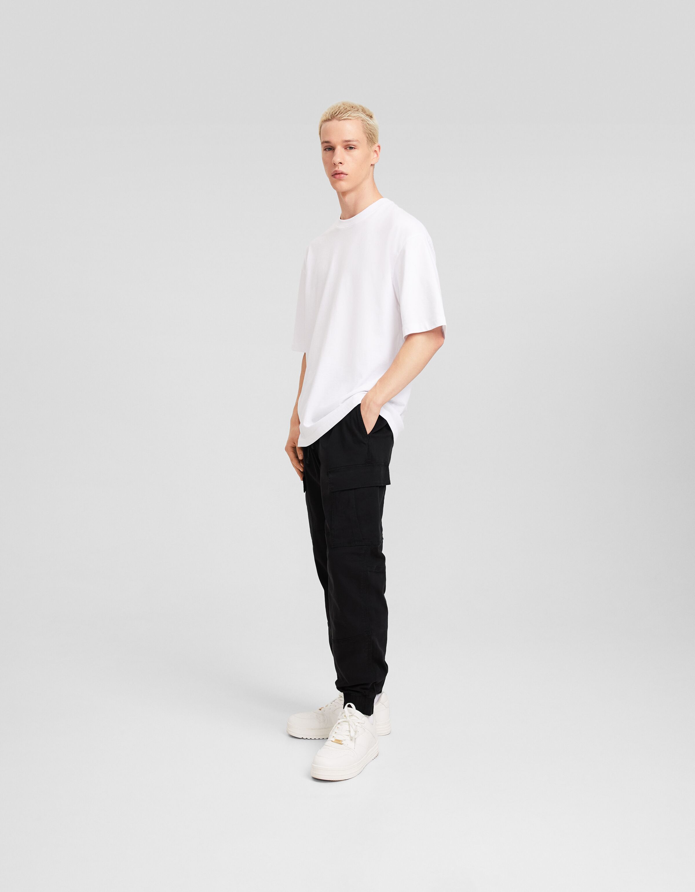 Bershka pantalon best sale jogger hombre