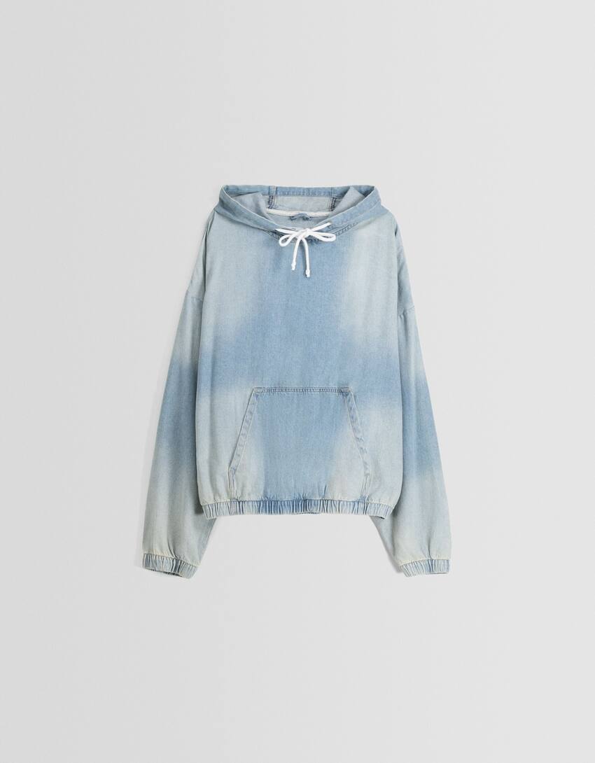 Faded-effect boxy fit denim hoodie-Light blue-4