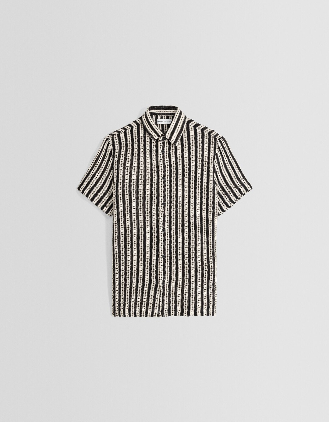 Open knit striped shirt with short sleeves