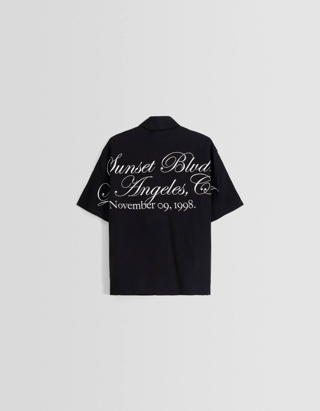 Camisa manga corta boxy fit bordado