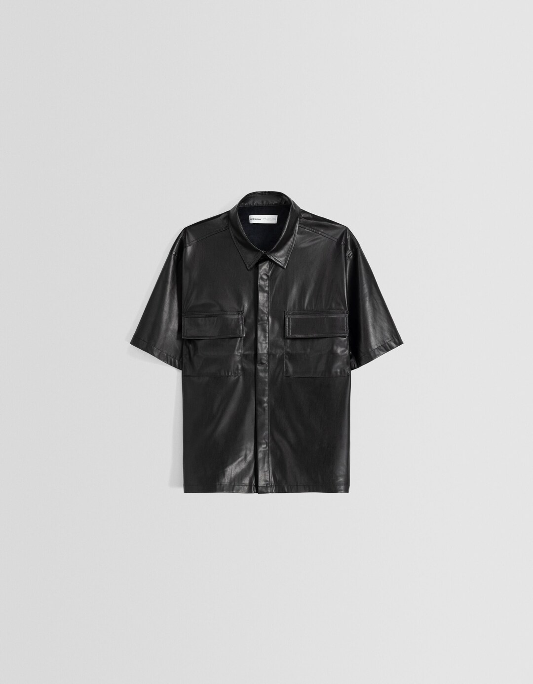 Short sleeve leather effect shirt with pockets
