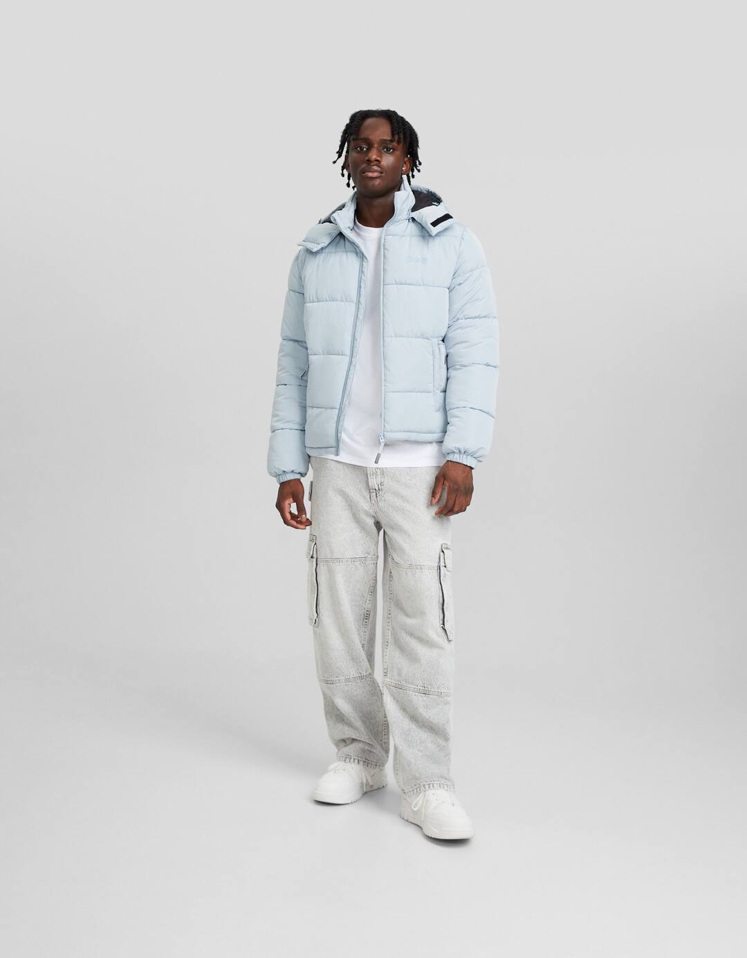 Puffer jacket with hood