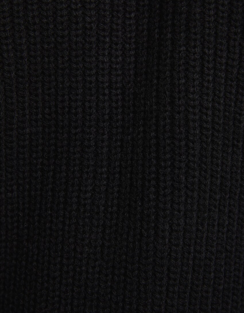 Textured crew neck wool blend sweater - Men | Bershka