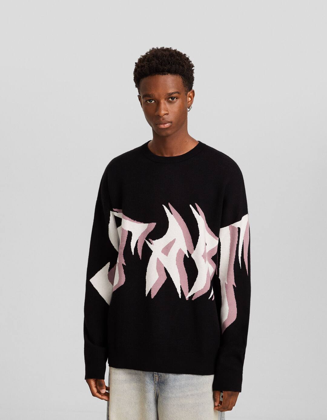 Sweater with slogan