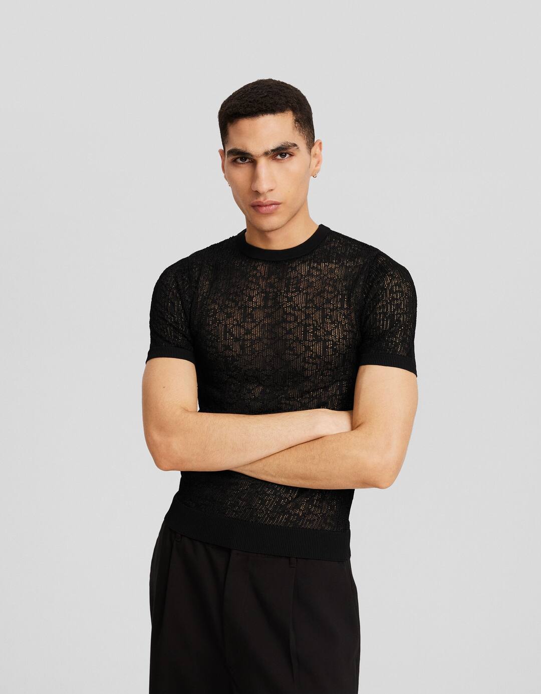 Short sleeve mesh sweater