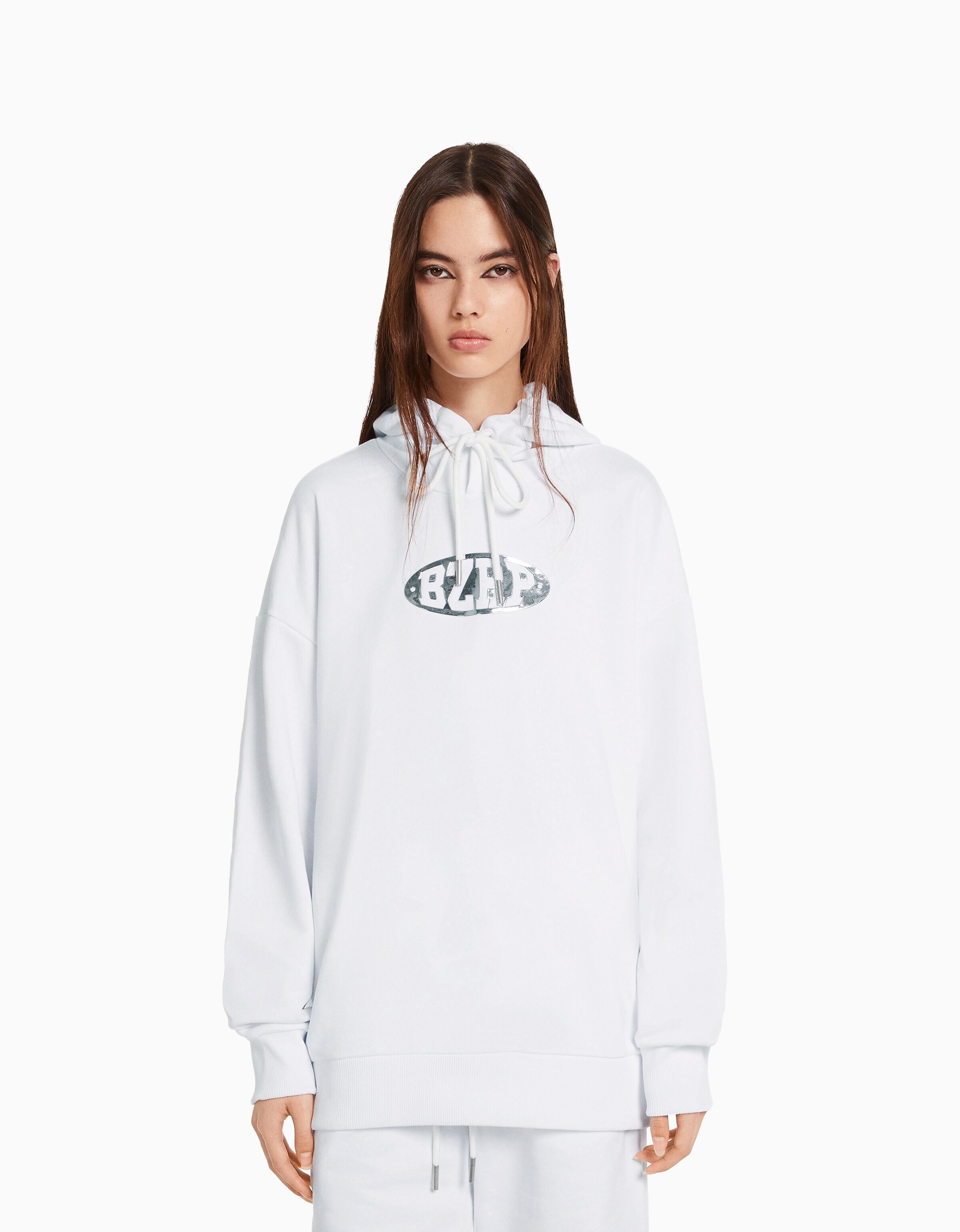 Sudaderas hot sale cortas bershka