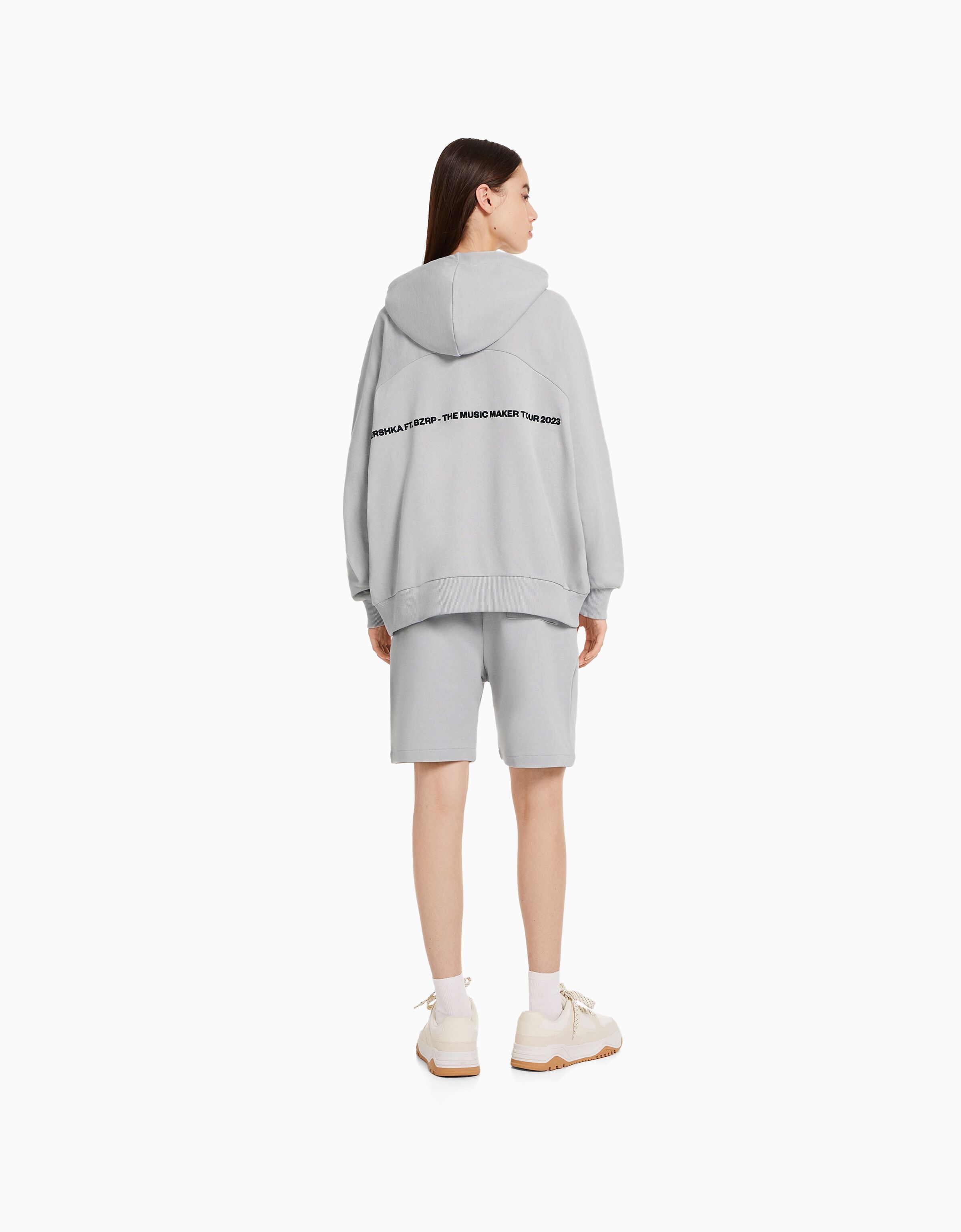 Sudadera BERSHKA ft. BIZARRAP capucha detalle Hombre Bershka
