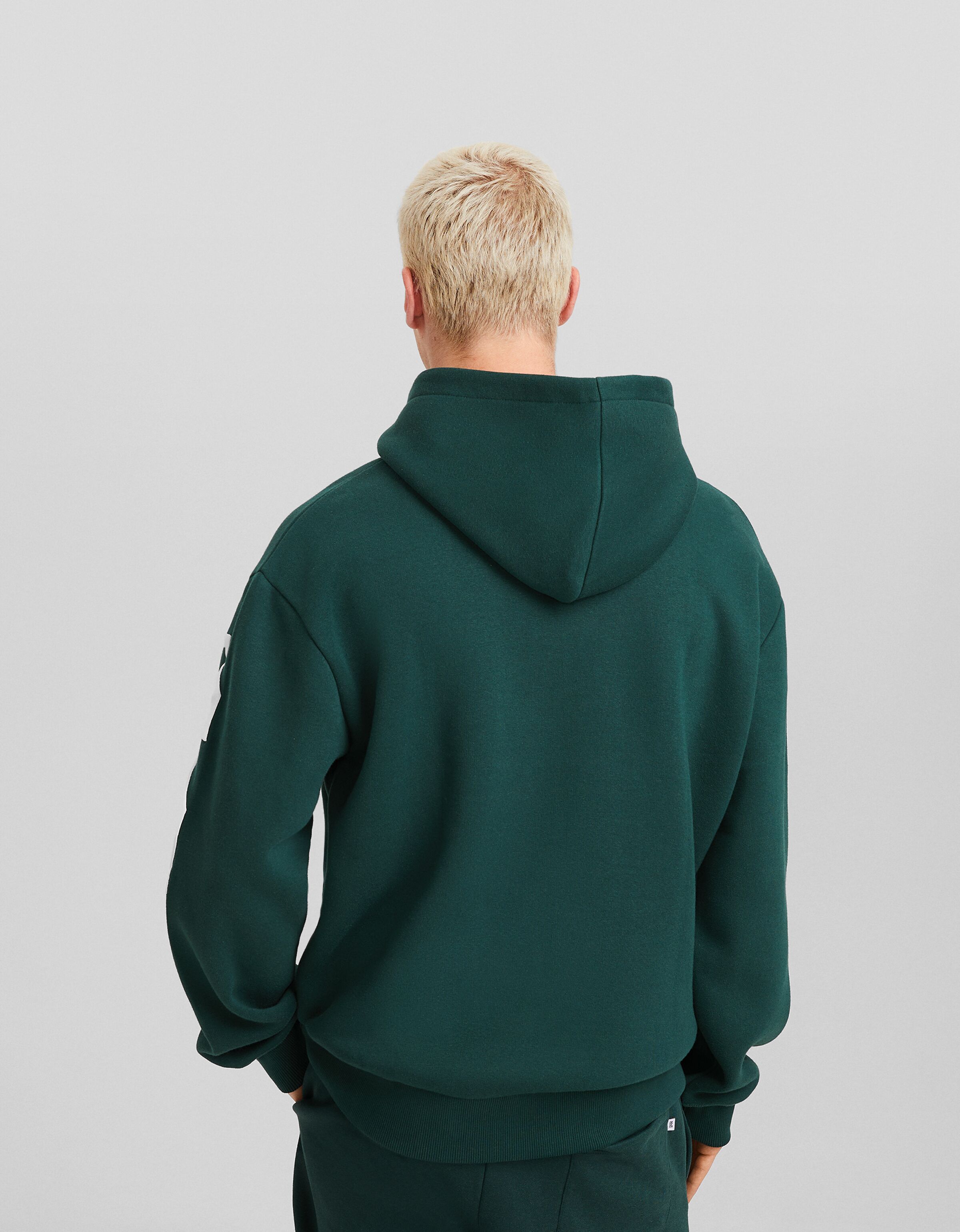 Bershka sudadera verde new arrivals