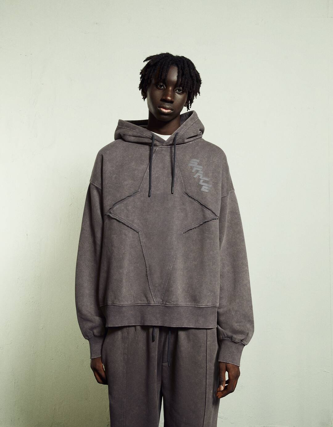 Oversize faded-effect hoodie