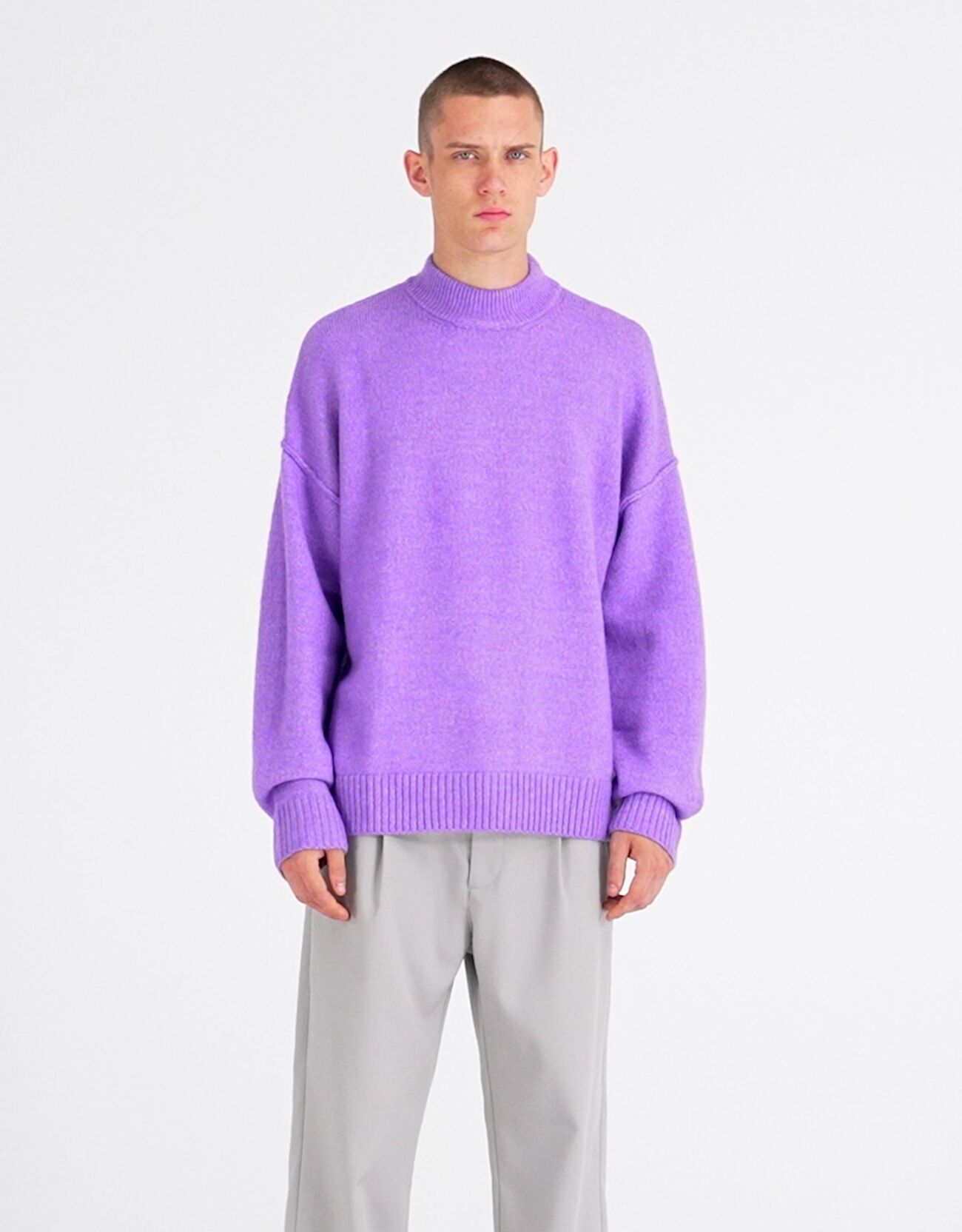 Dik yaka kazak Erkek Bershka