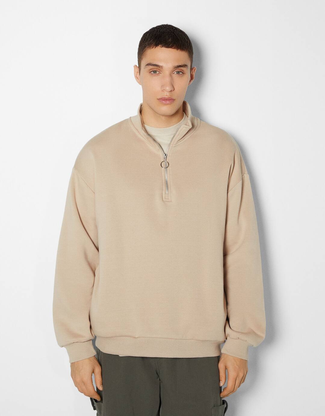High neck oversize sweatshirt
