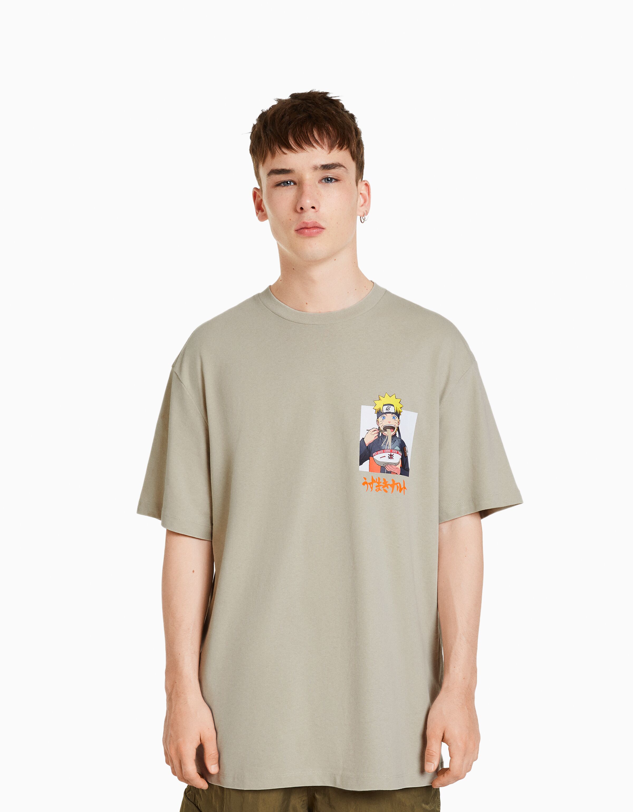 Naruto print boxy fit short sleeve T shirt Men Bershka