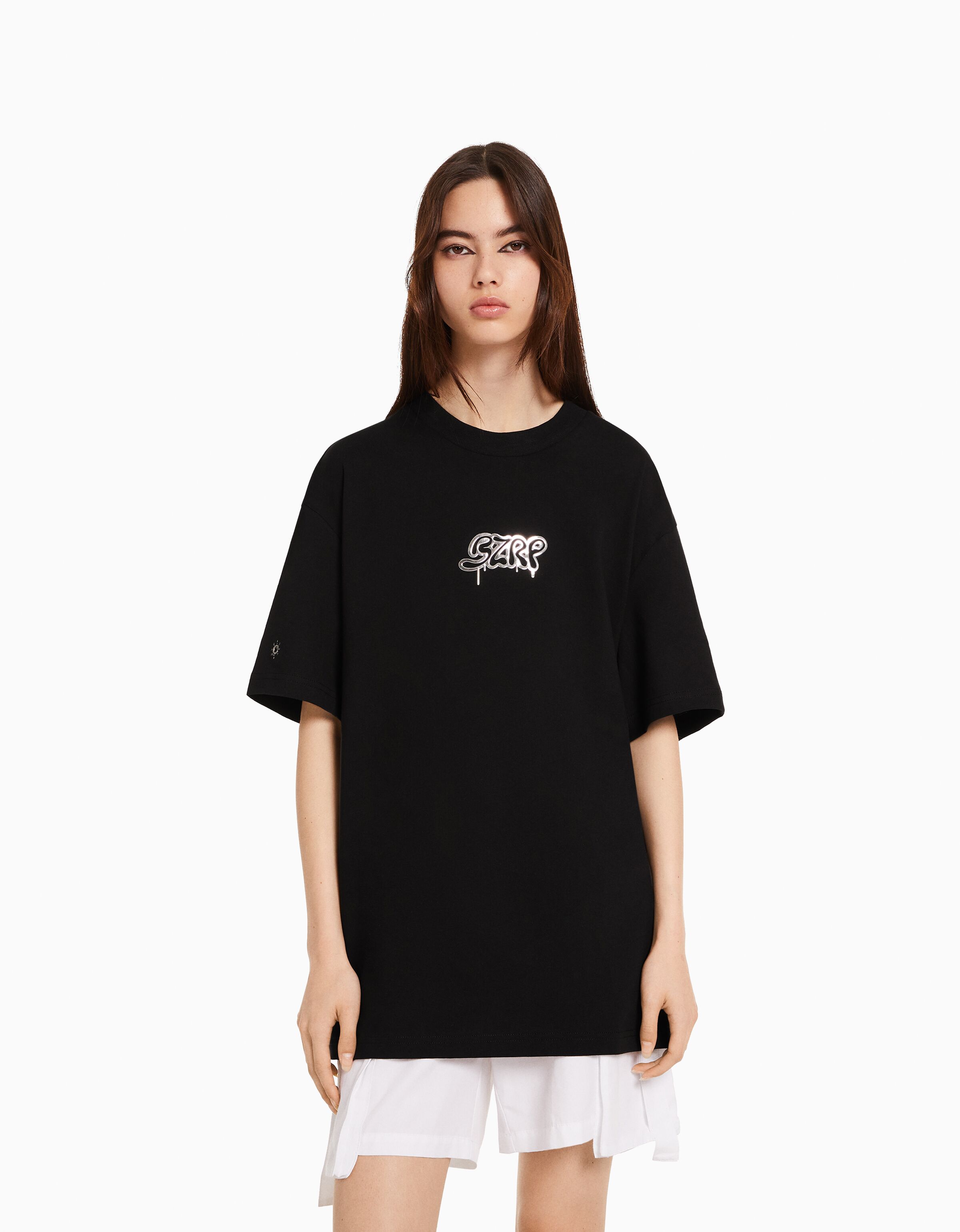 BERSHKA ft. BIZARRAP print boxy fit T shirt Oversized Men