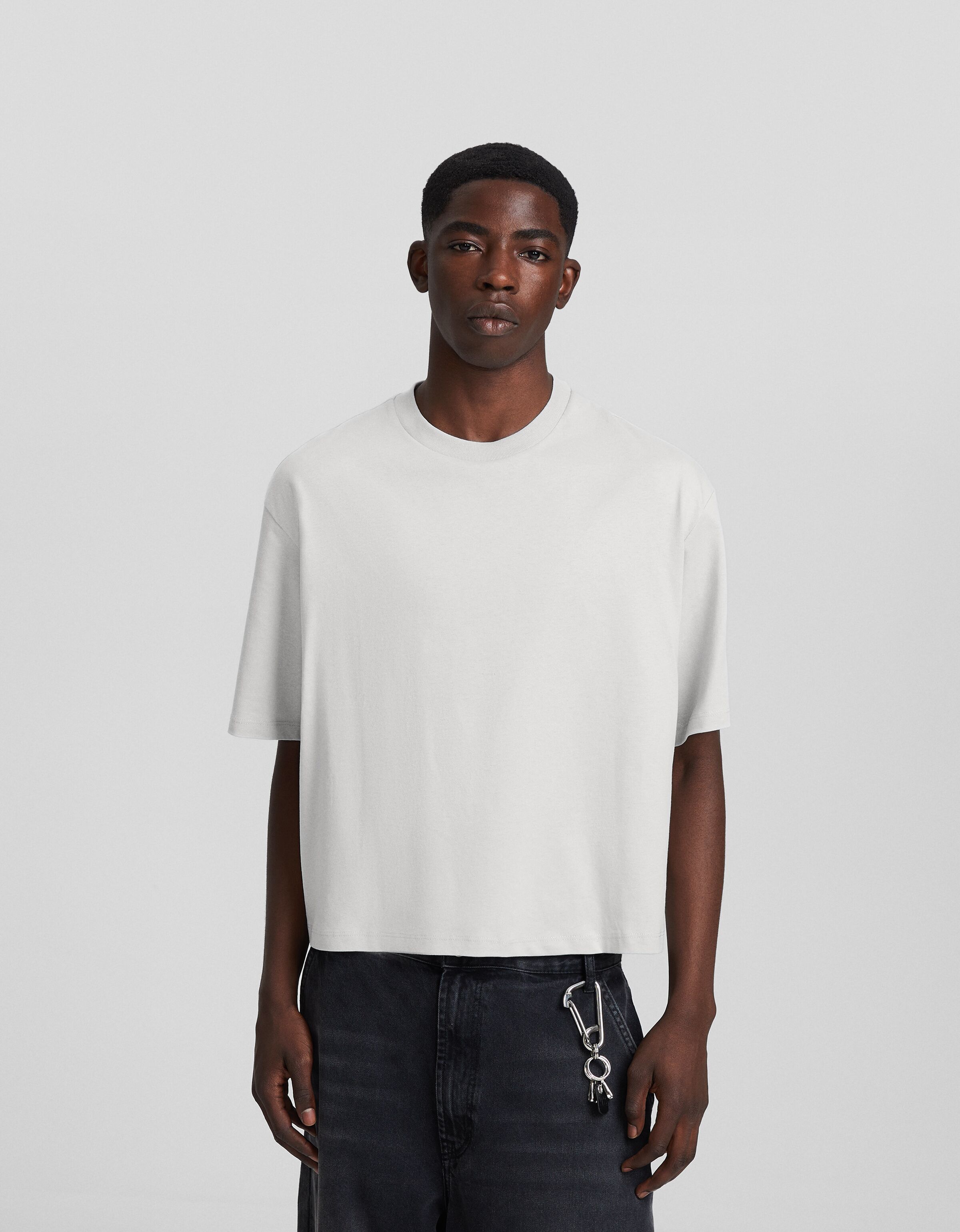 Boxy fit cropped short sleeve T-shirt - Men | Bershka