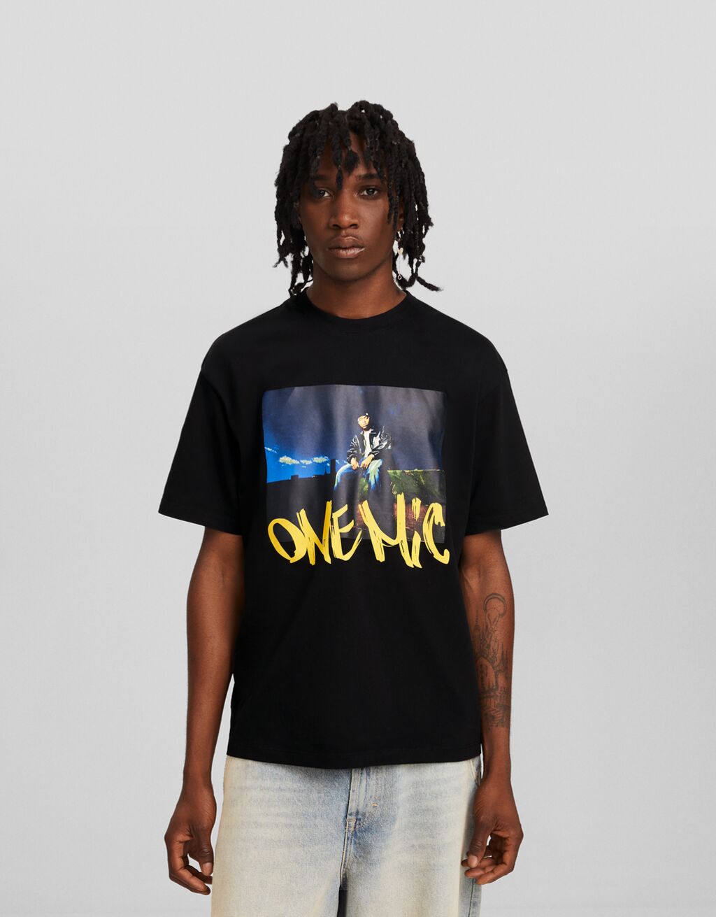 Nas print boxy fit short sleeve T shirt Men Bershka