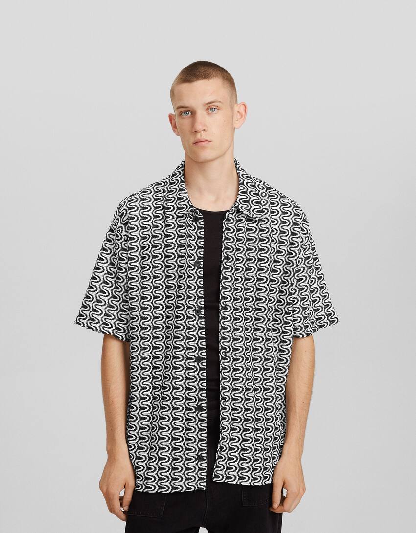 Short sleeve textured knit shirt - Men | Bershka