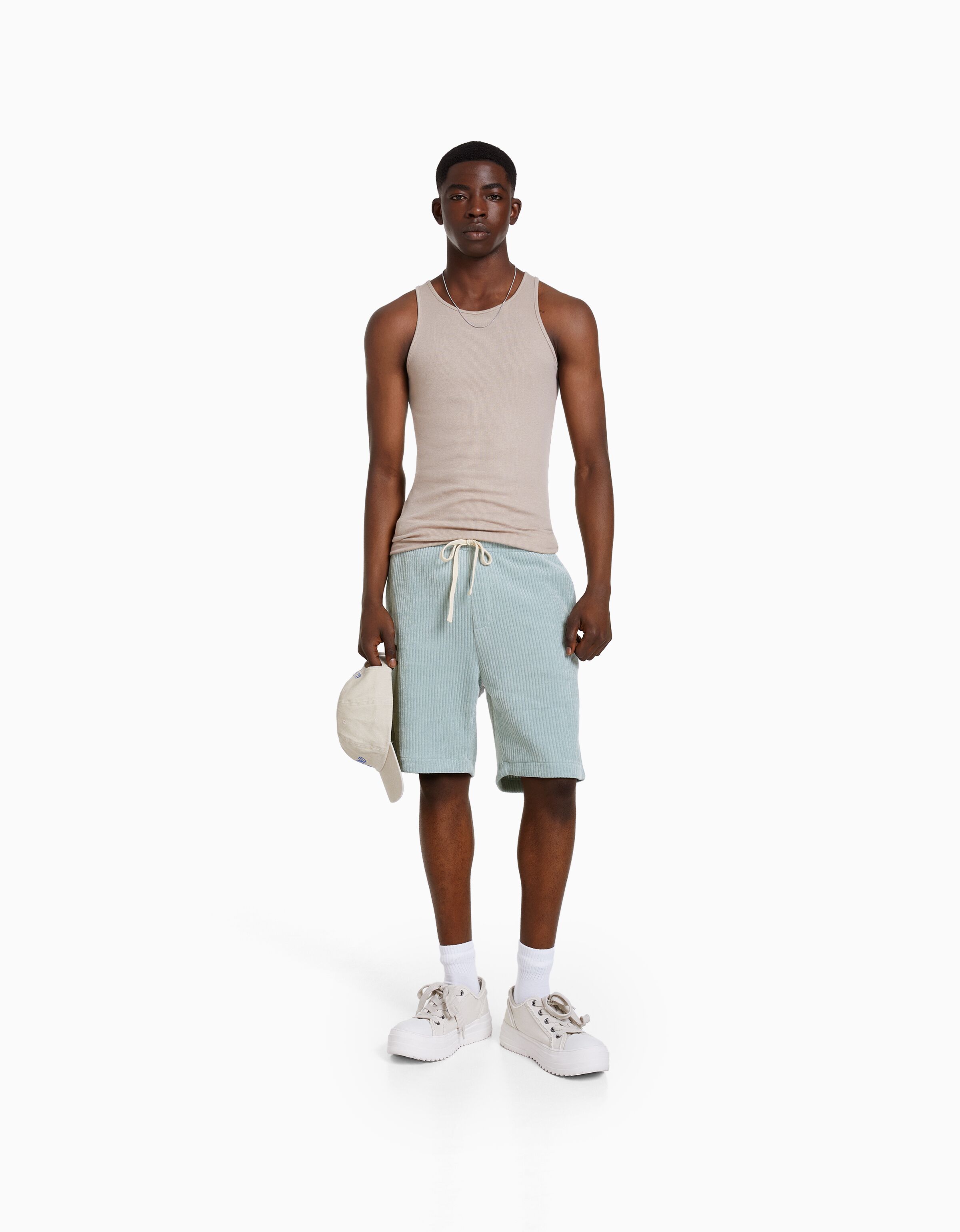 Bermuda chenilla Shorts y bermudas Hombre Bershka