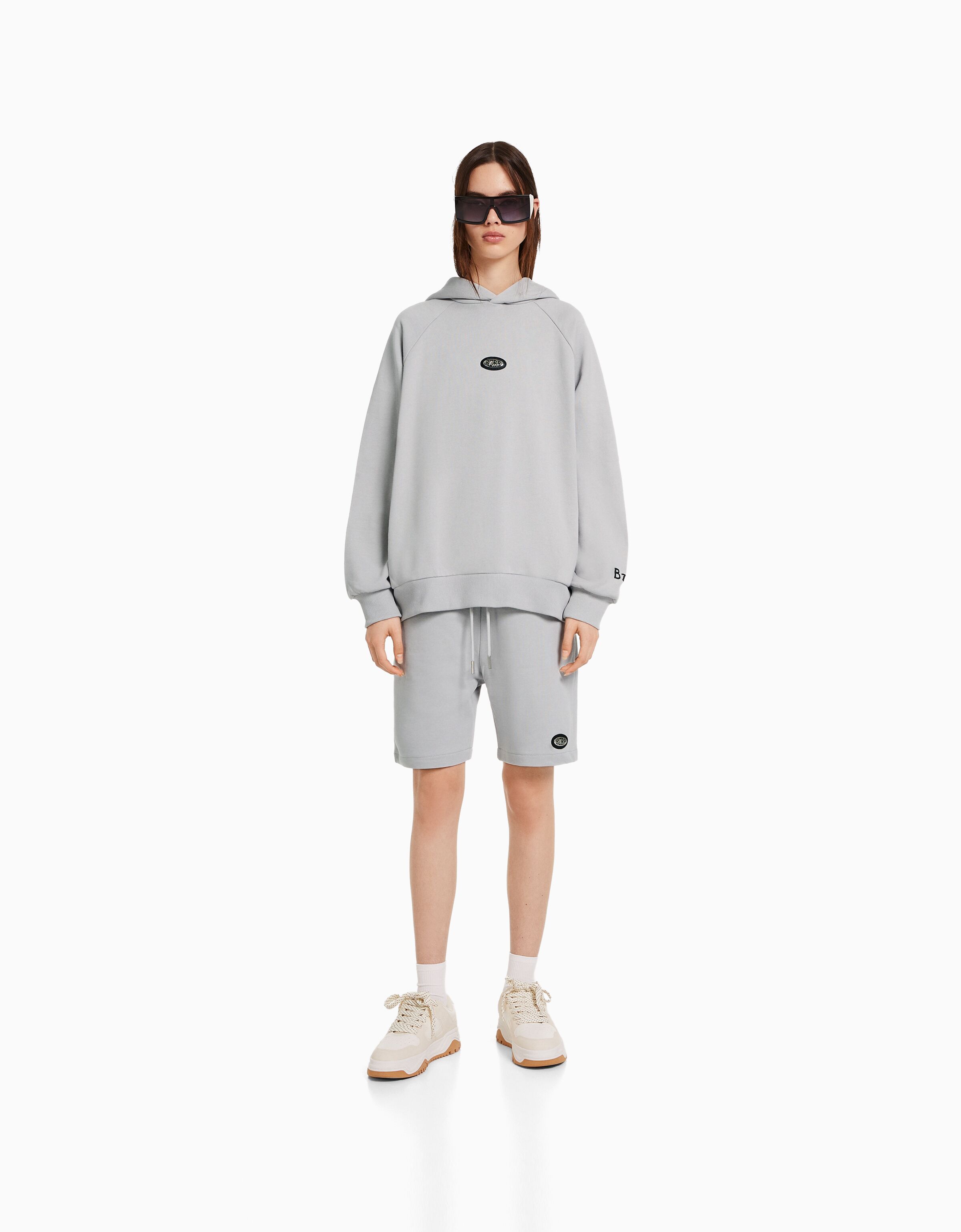 Felpa friends bershka shop