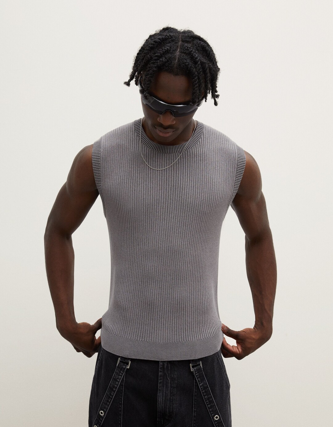 Cropped knit vest