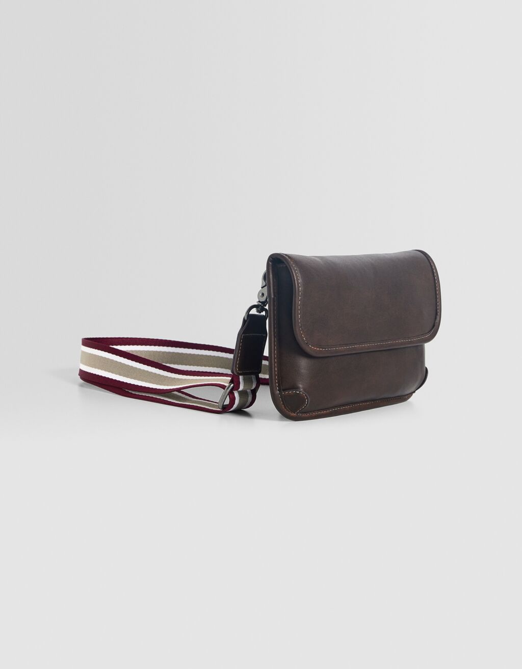 Messenger bag with colorful strap Men Bershka