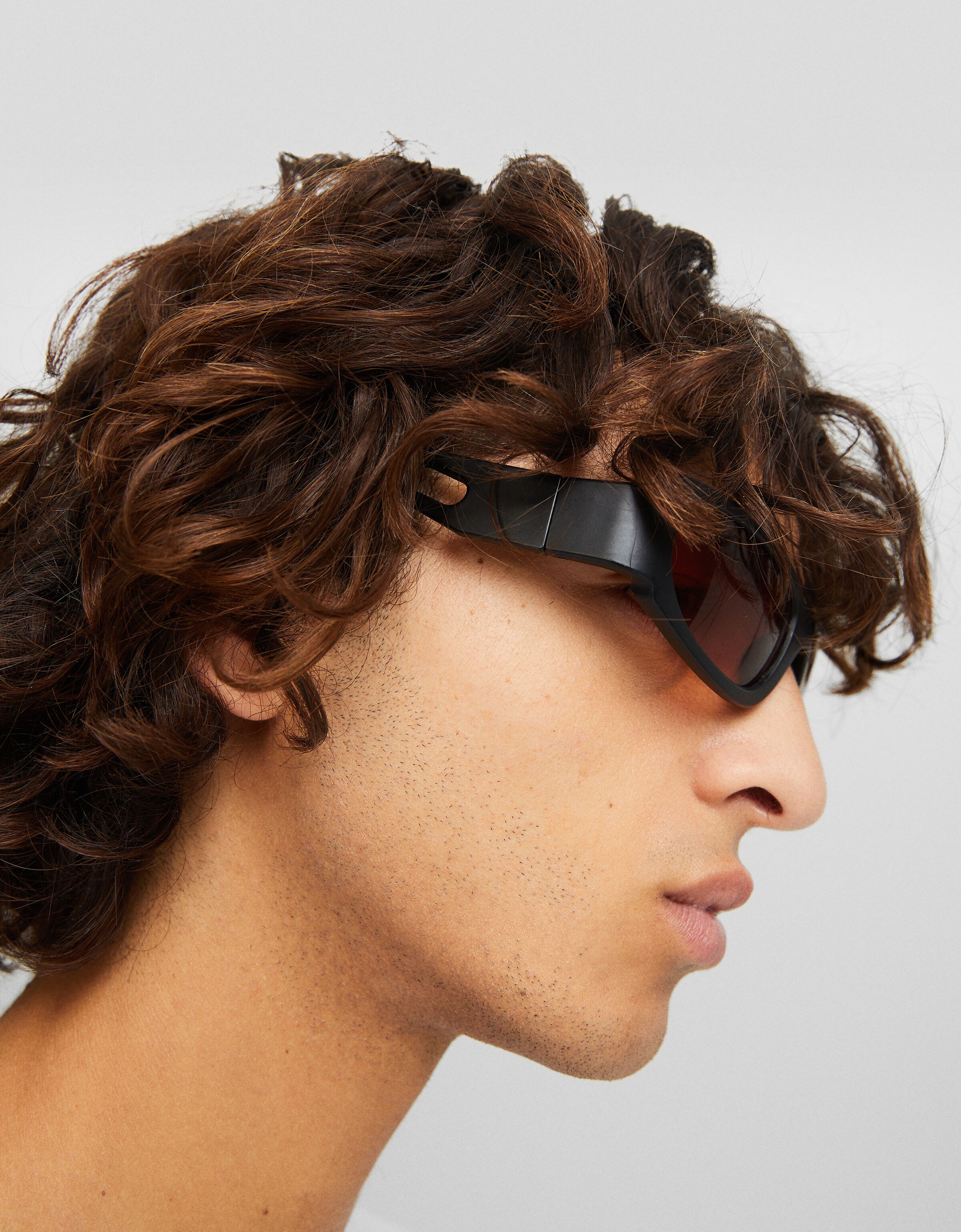 Gafas de sol online hombre bershka