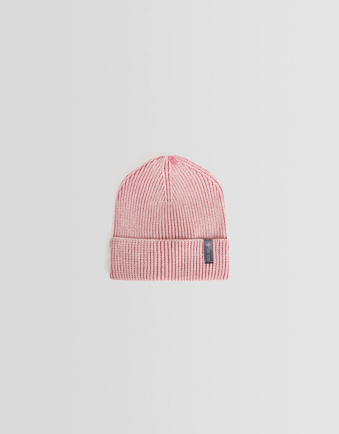 Faded-effect beanie