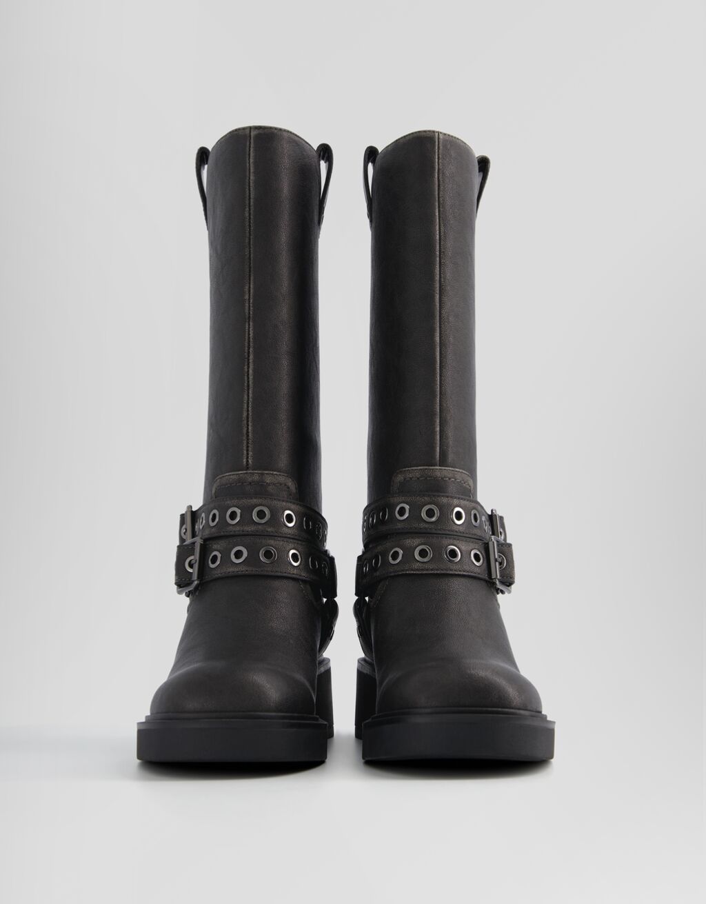 Biker boots with buckles and eyelets Women Bershka