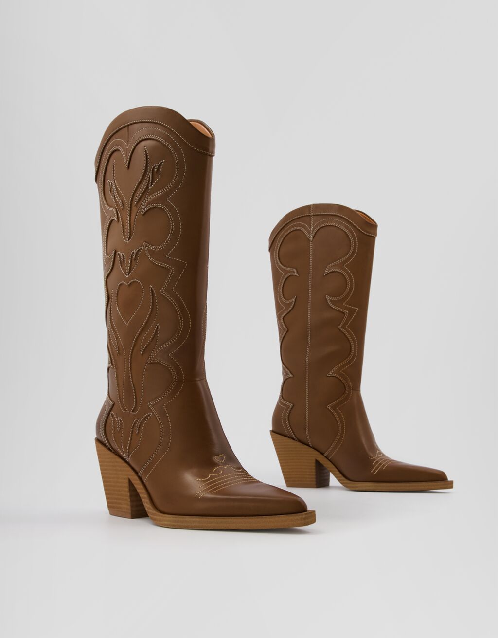 Embroidered highheel cowboy boots Women Bershka