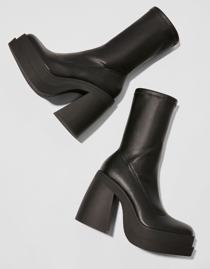 Plateau-Stiefeletten mit Absatz, körpernah geschnitten-Schwarz-2