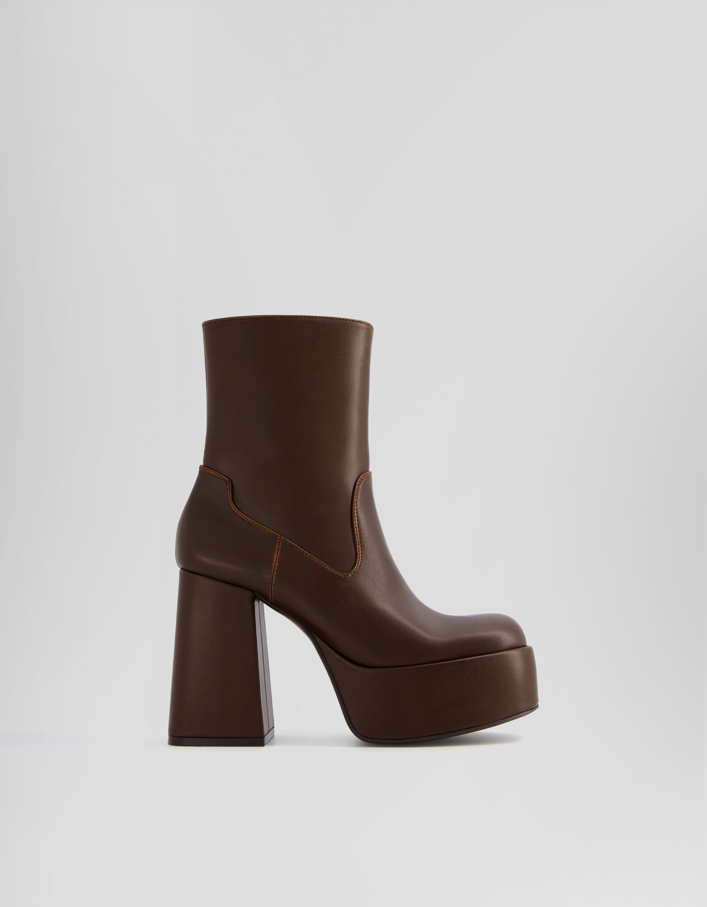 Bershka sales botas plataforma