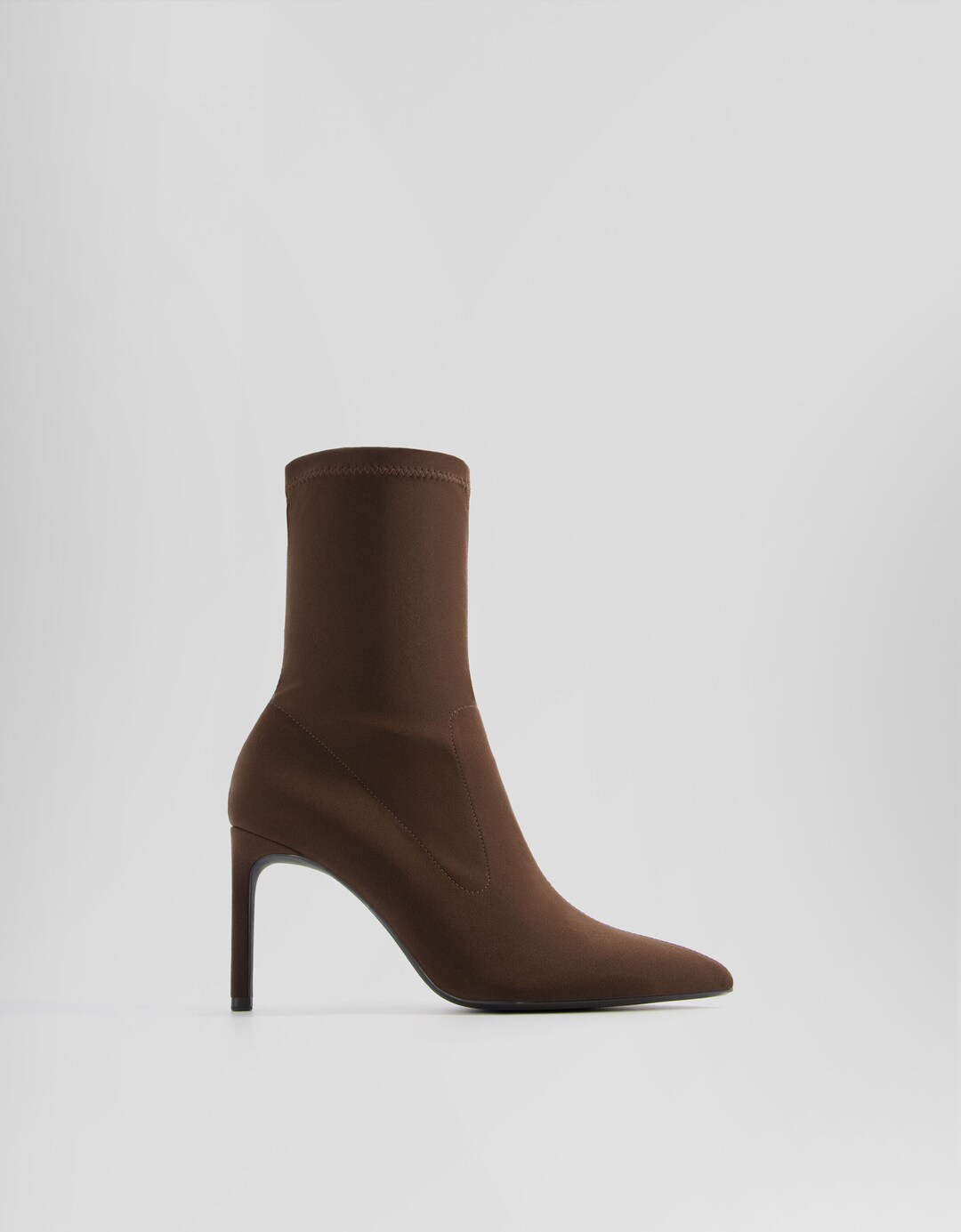 Tailored high-heel ankle boots