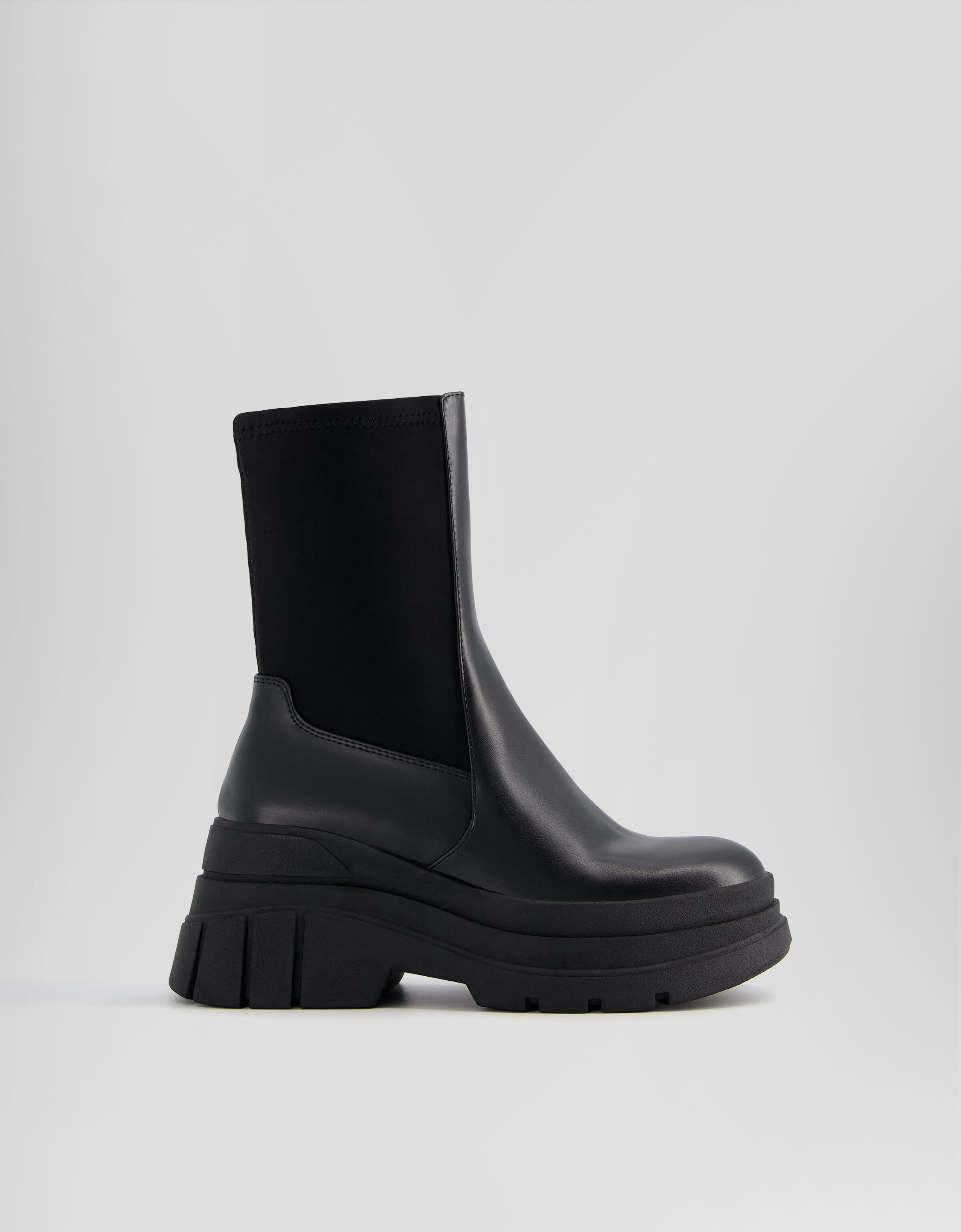 Zapatos bershka 2019 sales