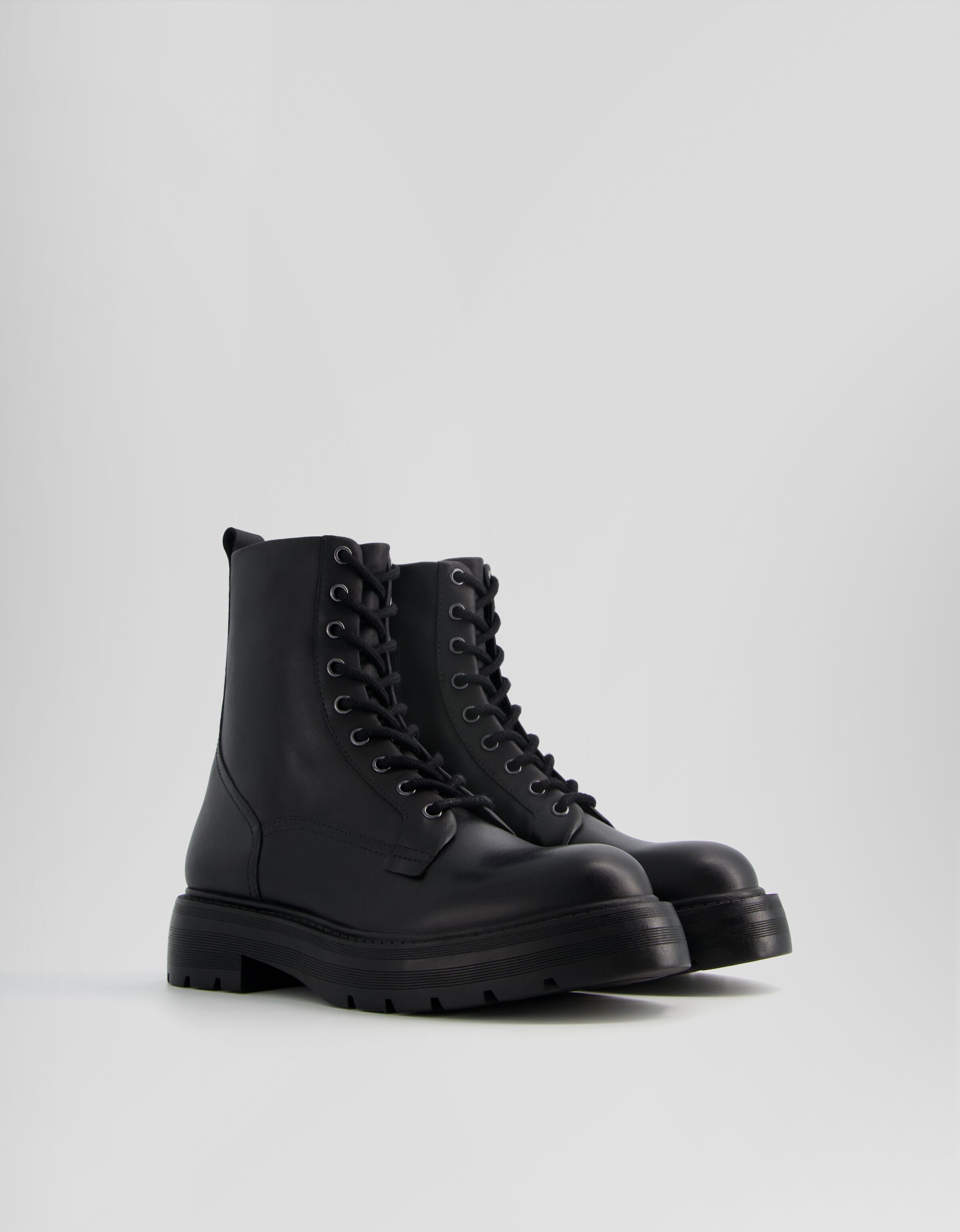 Bershka boots 2025