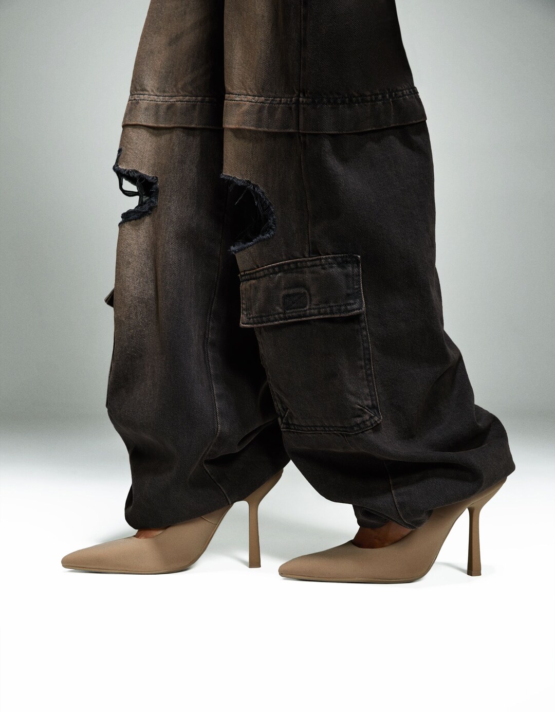 High-heel shoes