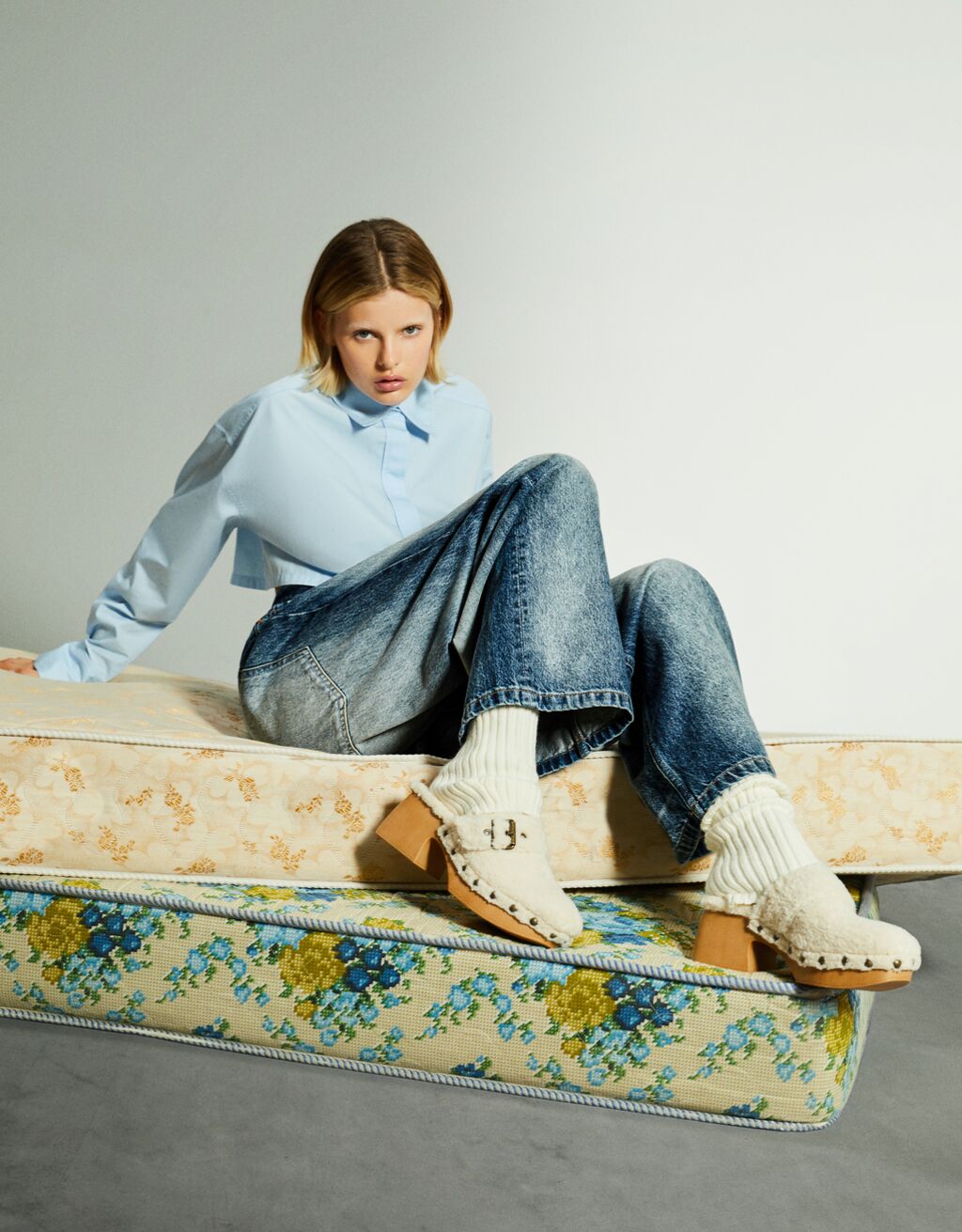 Faux best sale shearling clogs